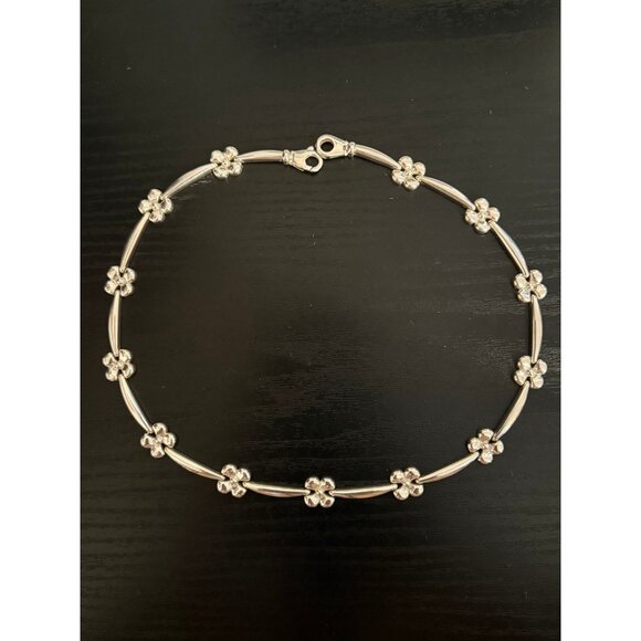 925 Milor Flower Station Necklace - Picture 4 of 7